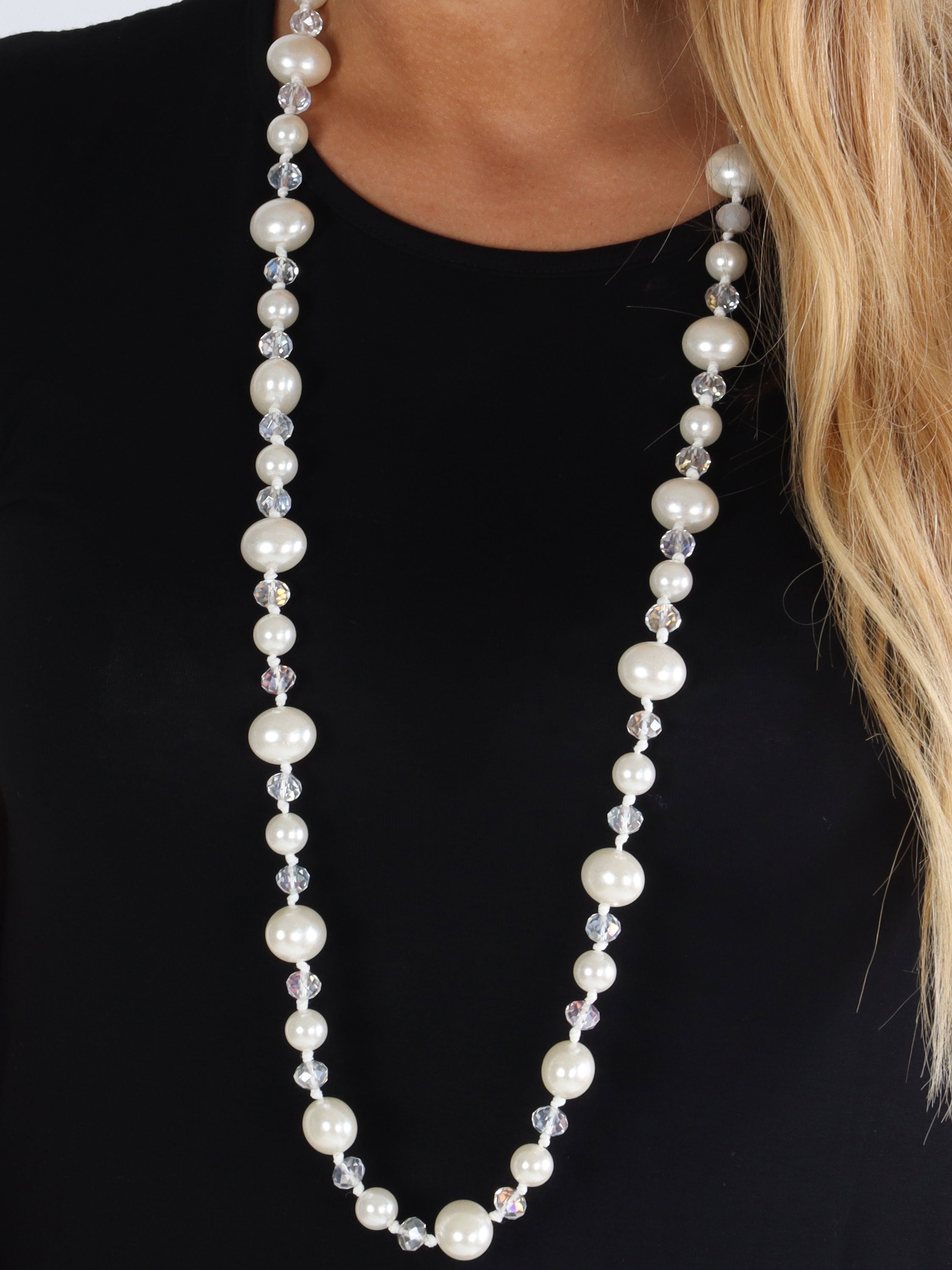 Melanie - Smuk hvid perlekæde